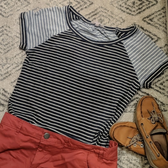 GAP Tops - 🌴Buy one get one free🌴 Summer clearance sale💥